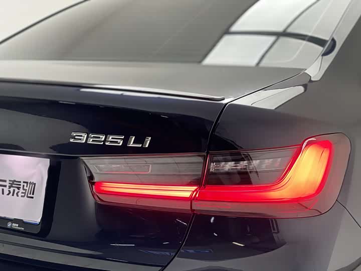 Фото 8 - BMW 3 Series