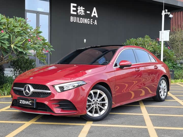 Фото 14 - Mercedes-Benz A-Class