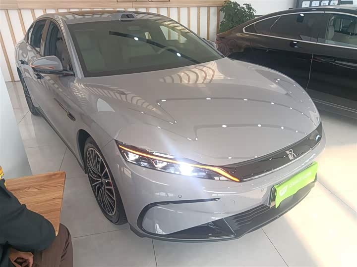 Фото 4 - BYD Han