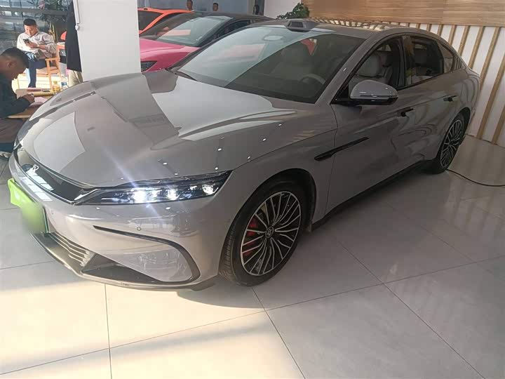 Фото 5 - BYD Han