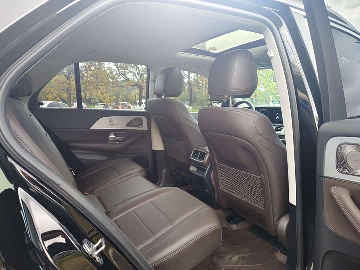 Фото 7 - Mercedes-Benz GLE-Class