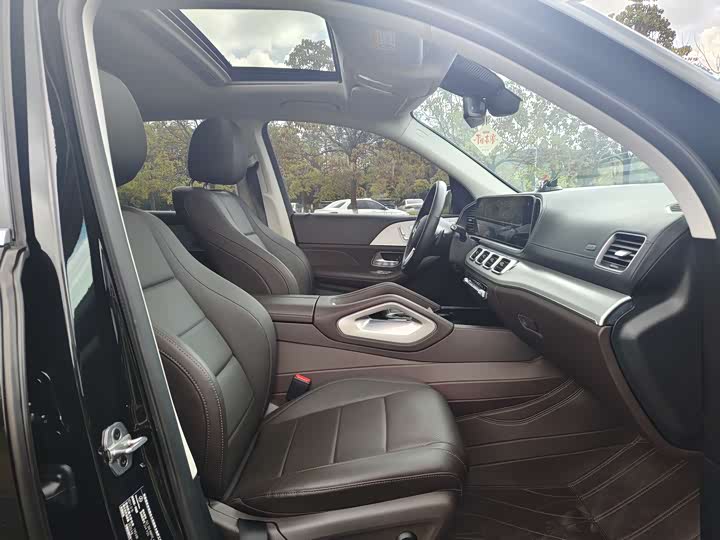 Фото 8 - Mercedes-Benz GLE-Class