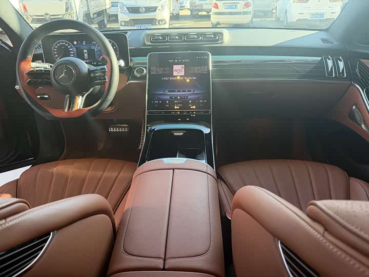 Фото 9 - Mercedes-Benz S-Class