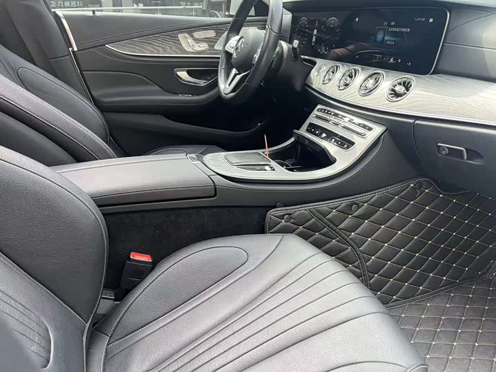 Фото 5 - Mercedes-Benz CLS-Class