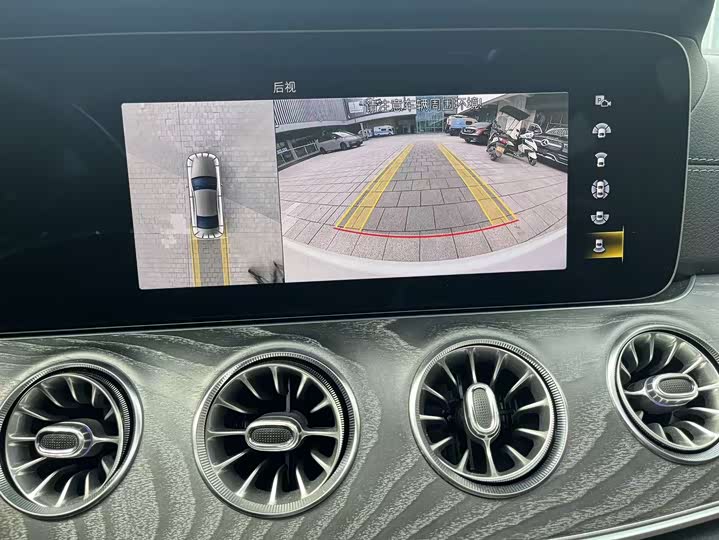 Фото 8 - Mercedes-Benz CLS-Class