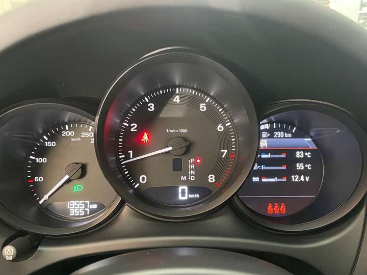 Фото 20 - Porsche Macan