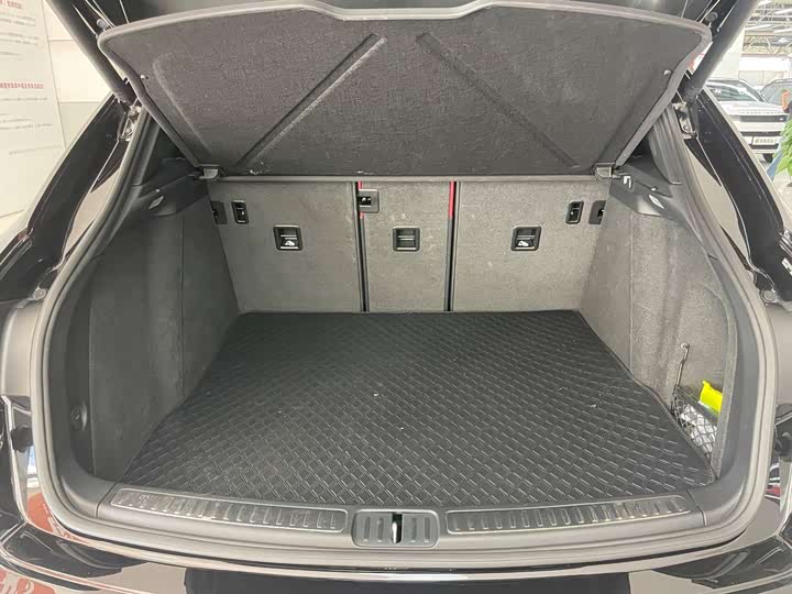 Фото 27 - Porsche Macan