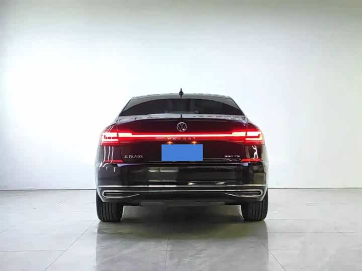 Фото 4 - Volkswagen Passat