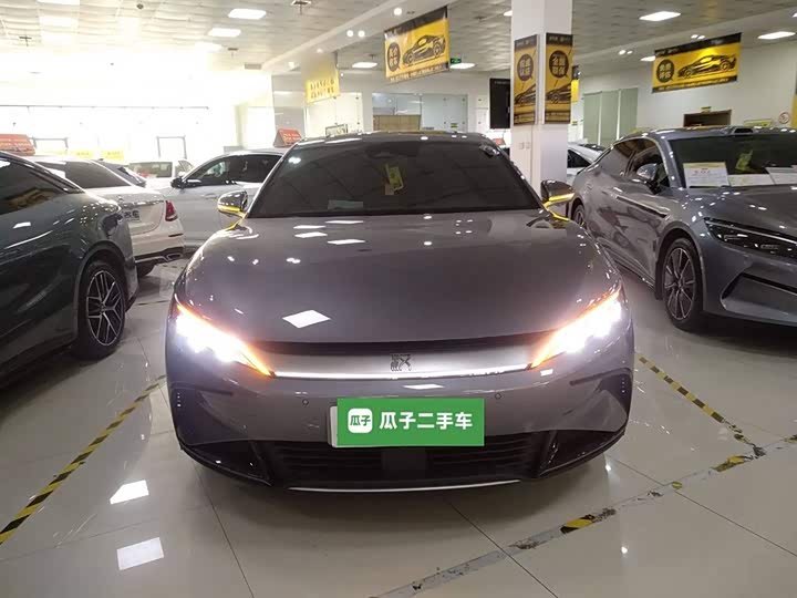 Фото 3 - BYD Han