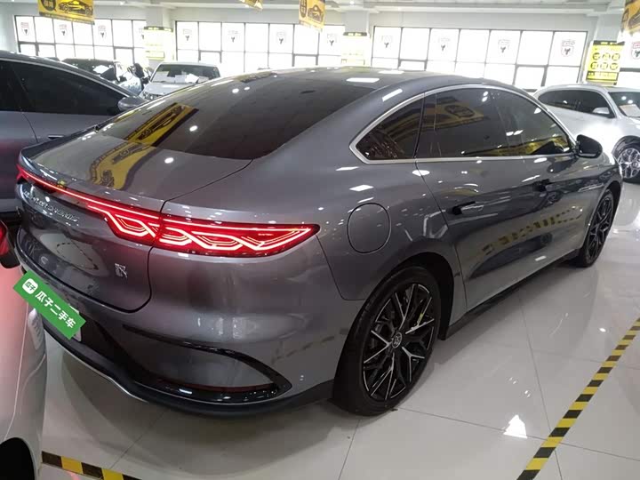 Фото 7 - BYD Han