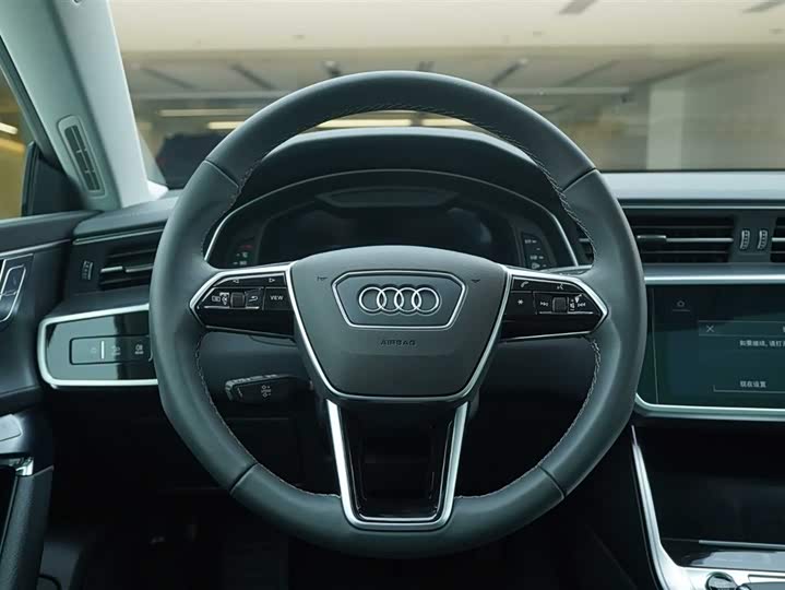 Фото 18 - Audi A7