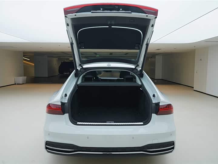 Фото 6 - Audi A7