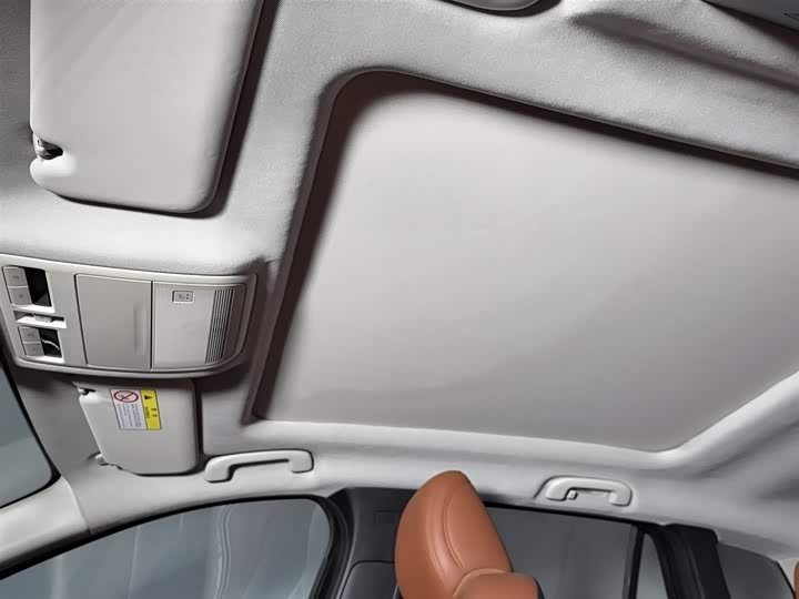 Фото 14 - Mazda CX-50