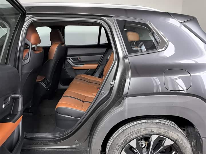 Фото 15 - Mazda CX-50