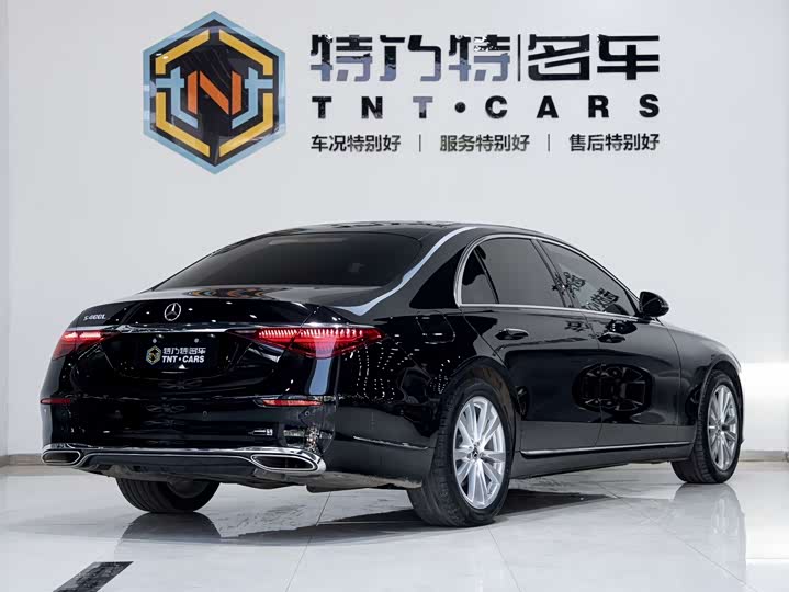 Фото 4 - Mercedes-Benz S-Class