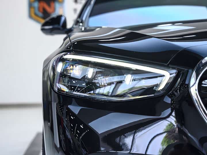 Фото 8 - Mercedes-Benz S-Class