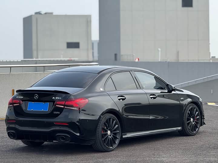 Фото 6 - Mercedes-Benz A-Class AMG