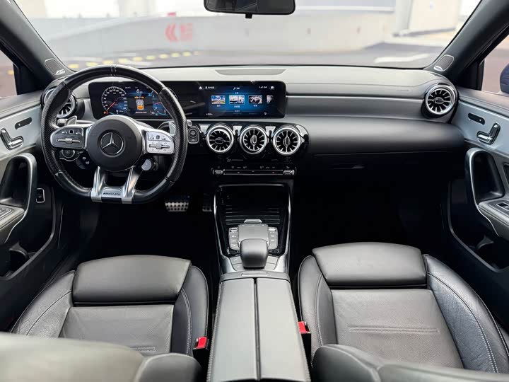 Фото 7 - Mercedes-Benz A-Class AMG