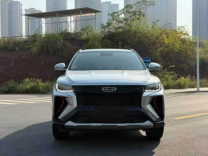 Фото 2 - Geely Atlas