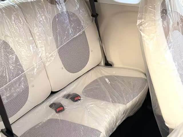 Фото 8 - Bestune Pony