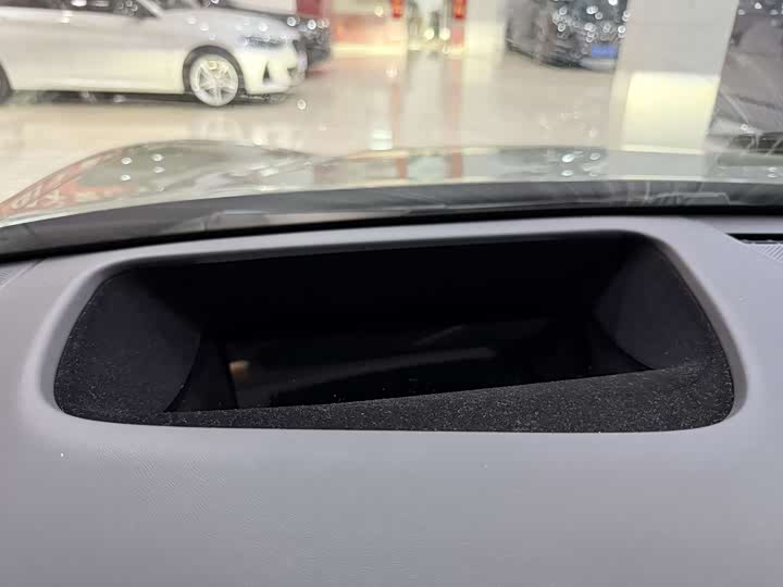 Фото 9 - Xiaomi SU7