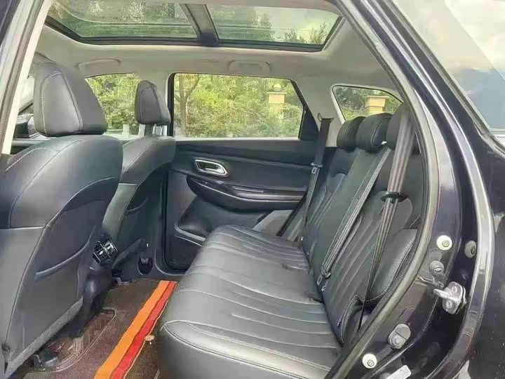 Фото 7 - Changan Oshan X7