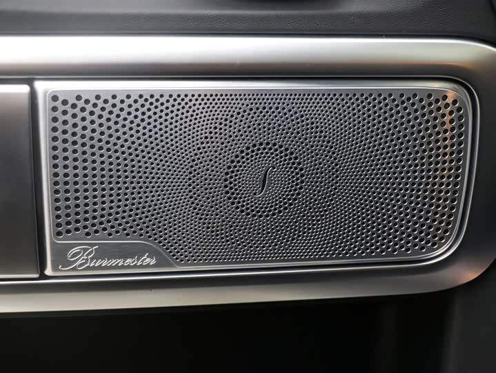 Фото 13 - Mercedes-Benz G-Class