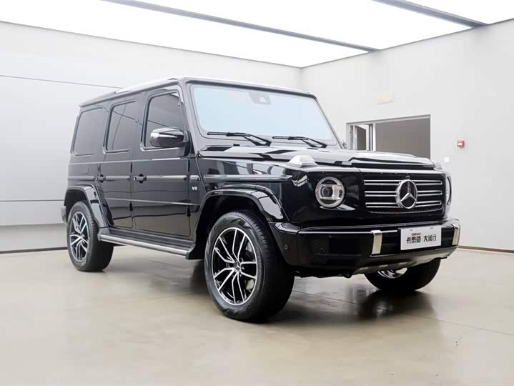 Фото 27 - Mercedes-Benz G-Class