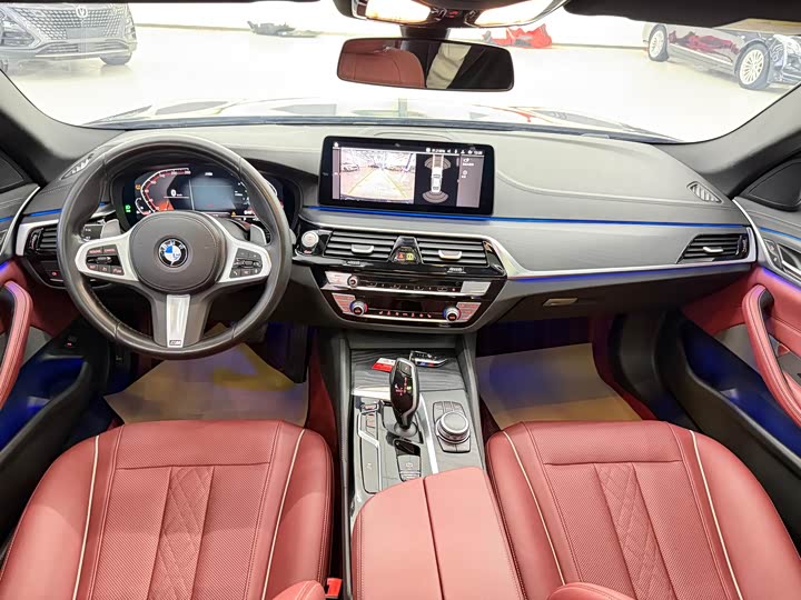 Фото 6 - BMW 5 Series