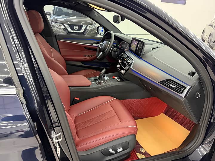 Фото 7 - BMW 5 Series