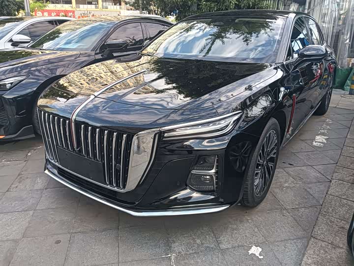 Фото 1 - Hongqi H5