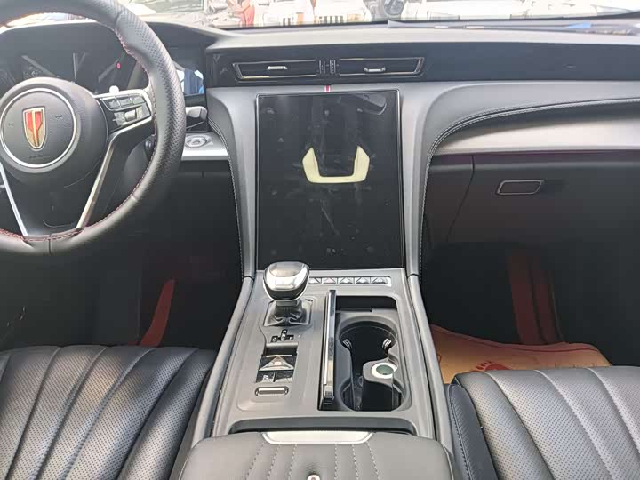 Фото 9 - Hongqi H5