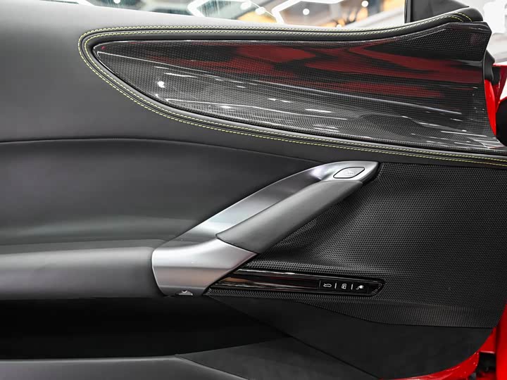 Фото 11 - Ferrari SF90