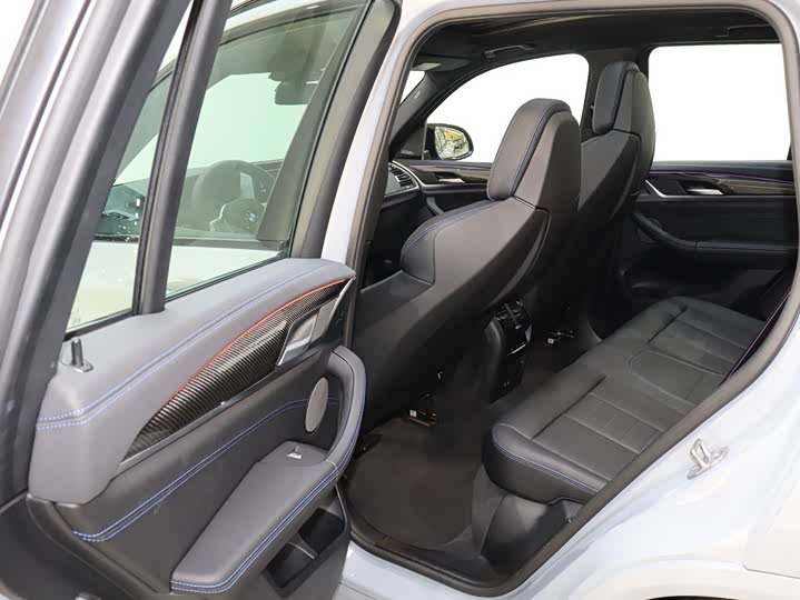 Фото 12 - BMW X3