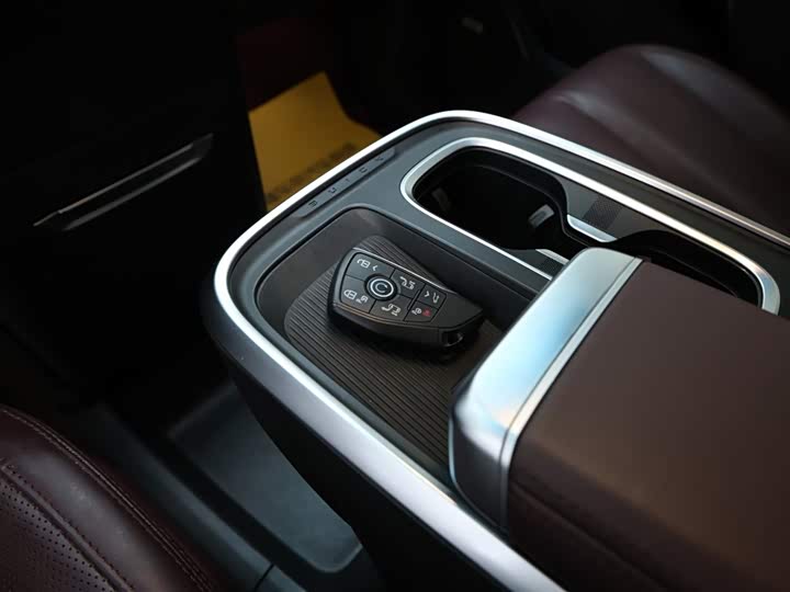 Фото 10 - Buick GL8 Century