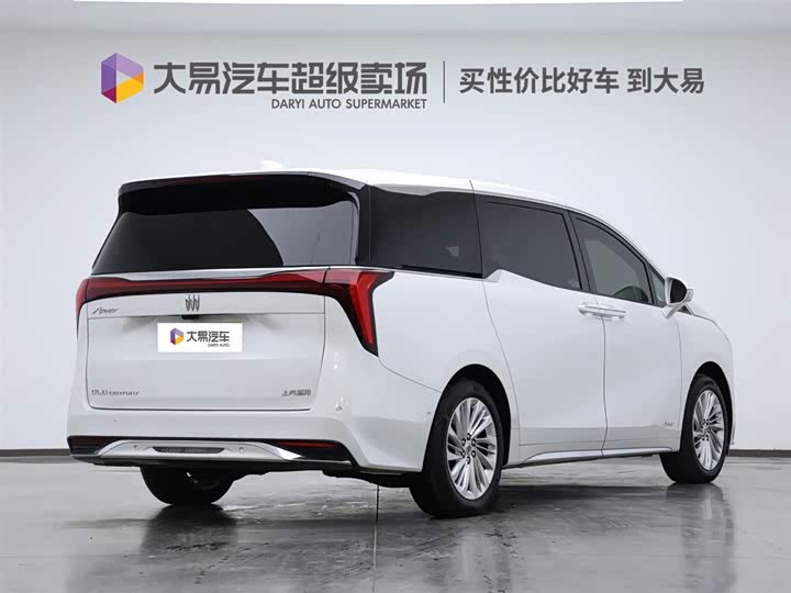 Фото 3 - Buick GL8 Century