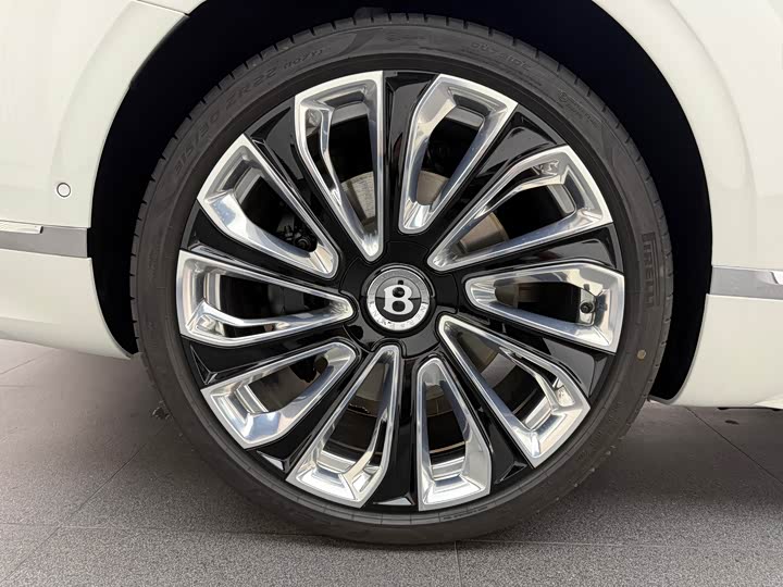 Фото 29 - Bentley Continental GT Hybrid