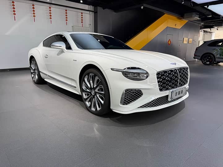 Фото 3 - Bentley Continental GT Hybrid