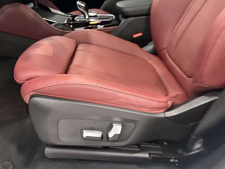 Фото 12 - BMW X4