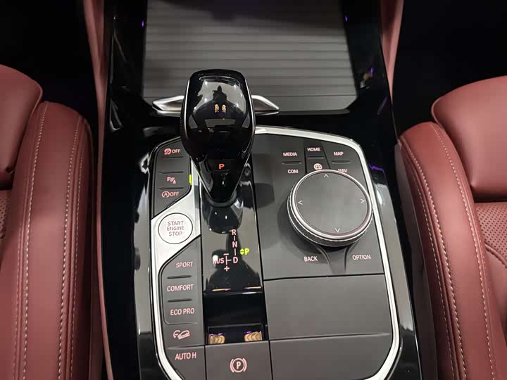 Фото 19 - BMW X4