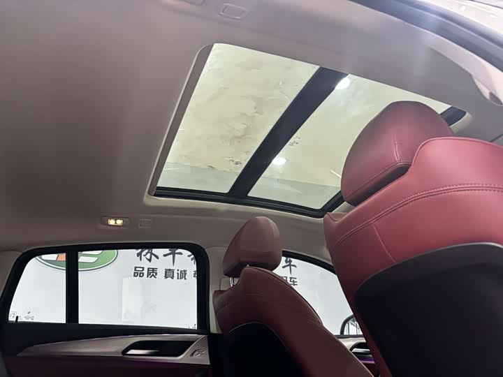 Фото 30 - BMW X4