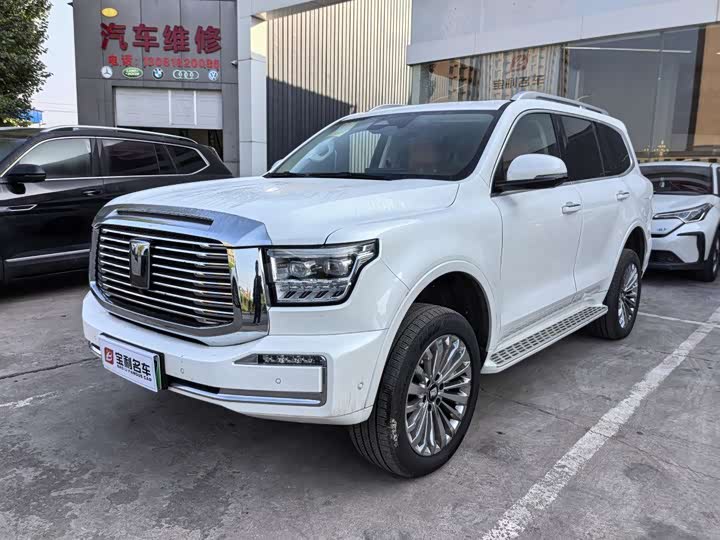 Фото 5 - Tank 500 Hybrid