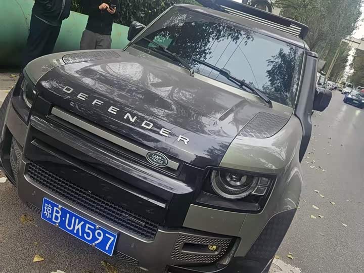 Фото 1 - Land Rover Defender