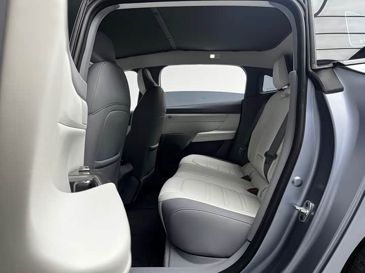 Фото 11 - Dongfeng Yipai eπ 007