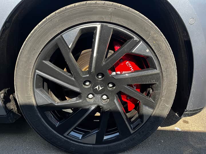 Фото 6 - Dongfeng Yipai eπ 007