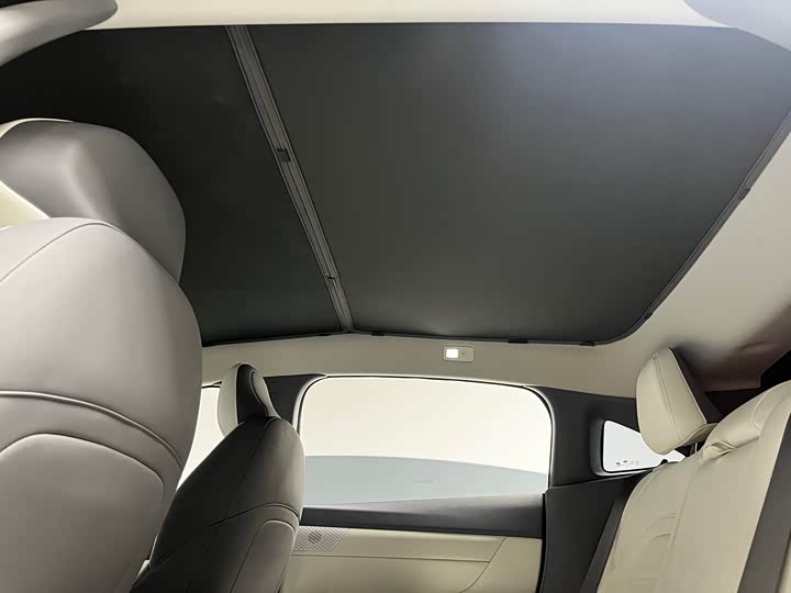 Фото 8 - Dongfeng Yipai eπ 007