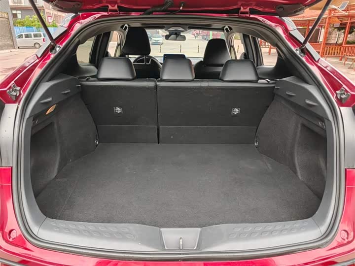 Фото 12 - Toyota Izoa