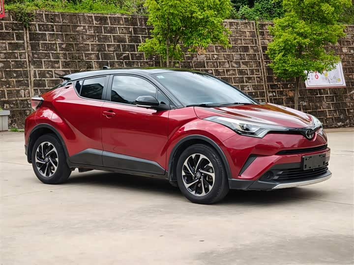 Фото 16 - Toyota Izoa