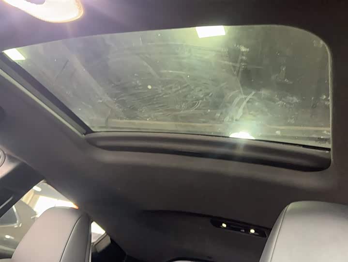 Фото 6 - Toyota Izoa