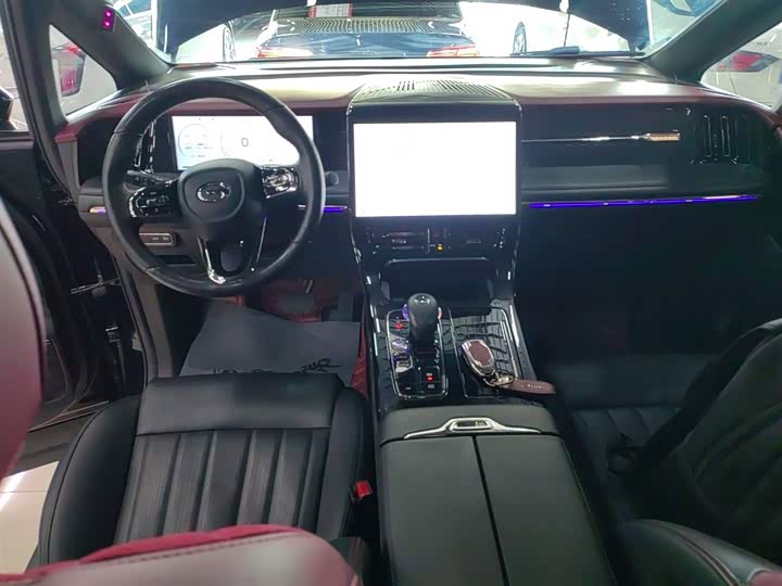 Фото 10 - GAC Trumpchi M8